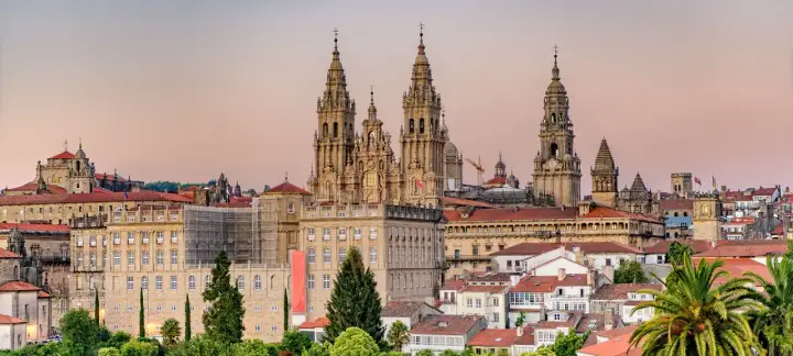 Lotnisko Santiago de Compostela - dojazd do miasta i na Camino